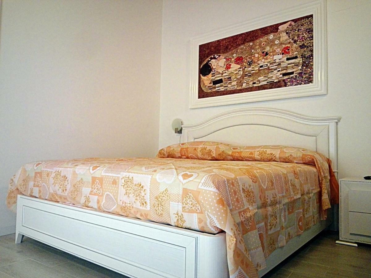 B&B San Francesco ตารันโต ภายนอก รูปภาพ
