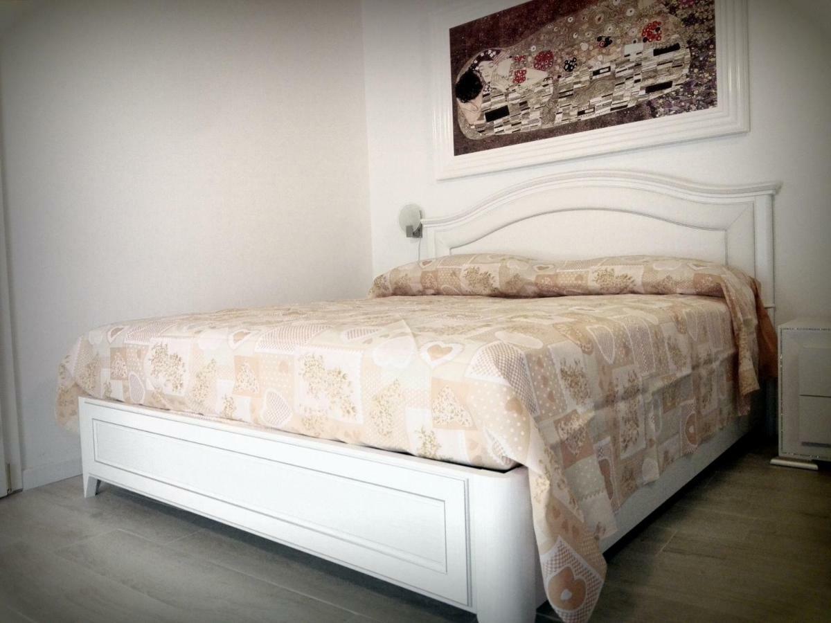 B&B San Francesco ตารันโต ภายนอก รูปภาพ